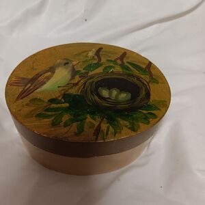 Vintage handpainted bird and nest wooden trinket box.